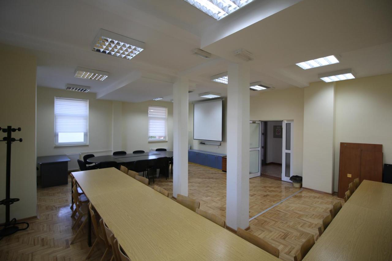 Hostel Teresianum 阿莱克西纳茨 外观 照片