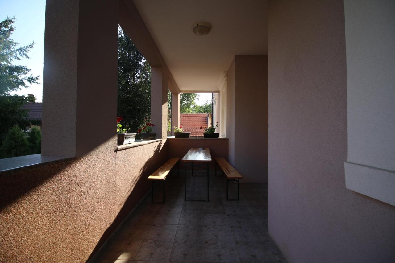 Hostel Teresianum 阿莱克西纳茨 外观 照片