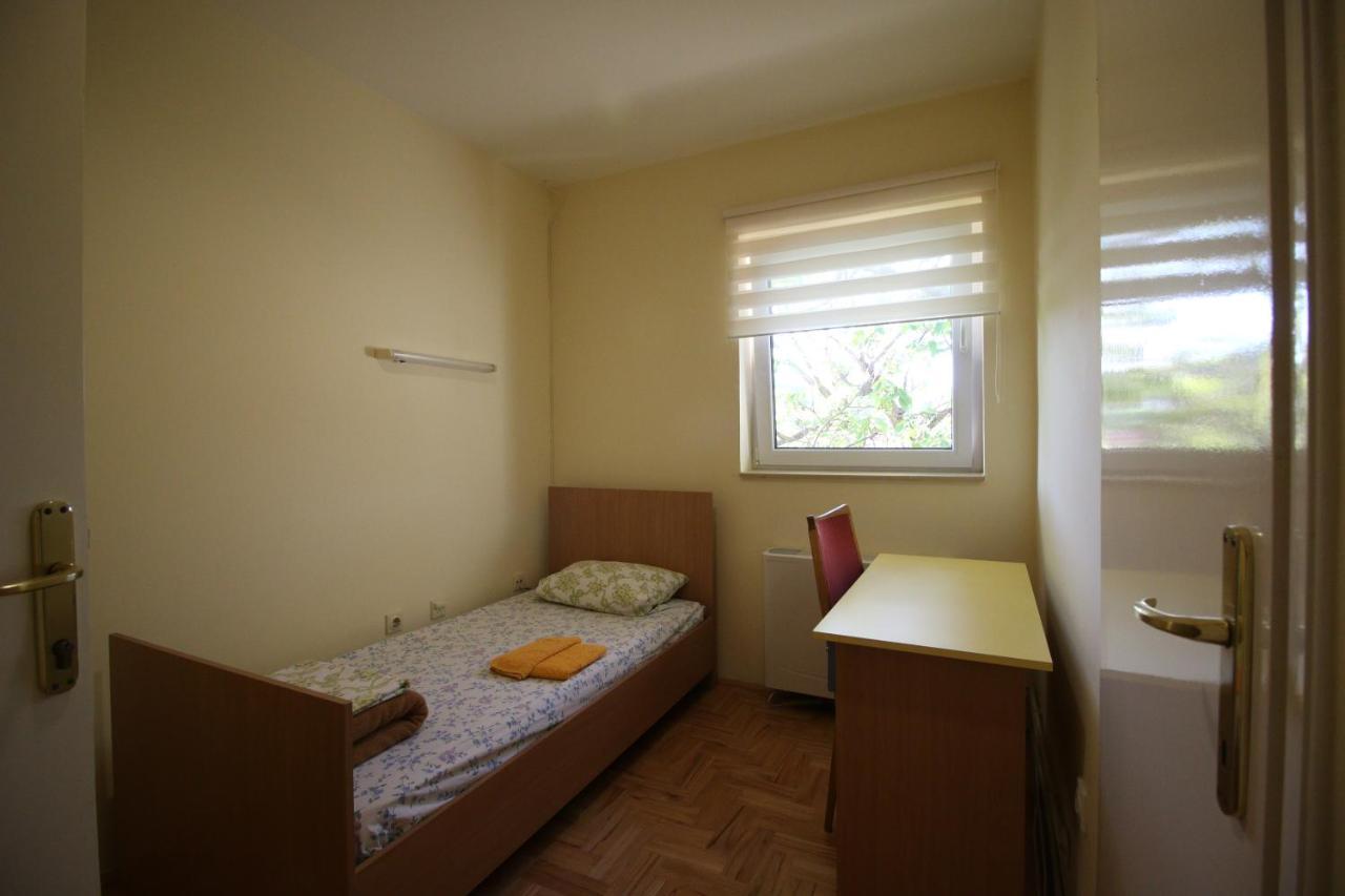 Hostel Teresianum 阿莱克西纳茨 外观 照片